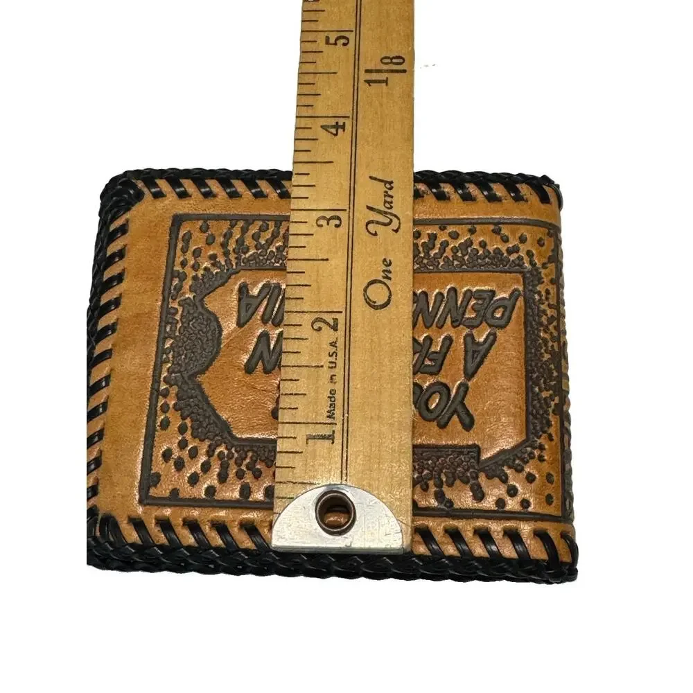 Unbranded vintage hand